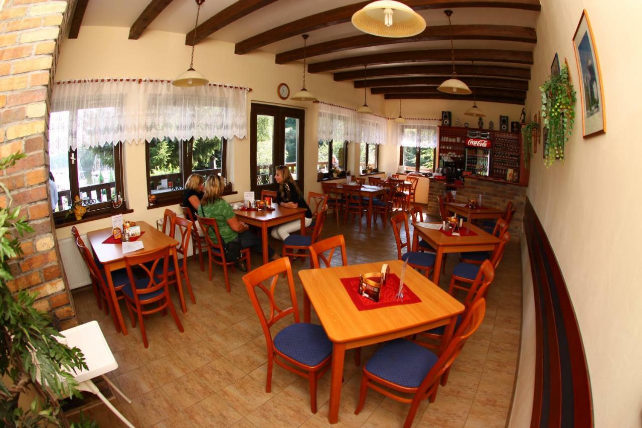 Hotel Yacht Club Barrandov Kožlí u Orlíka Exterior foto